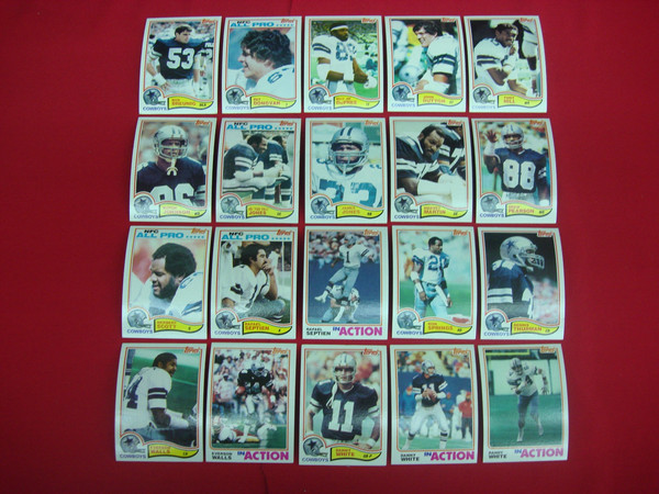 1982 Topps Dallas Cowboys Football Card Lot (20 Cards) - EX-MT or Better