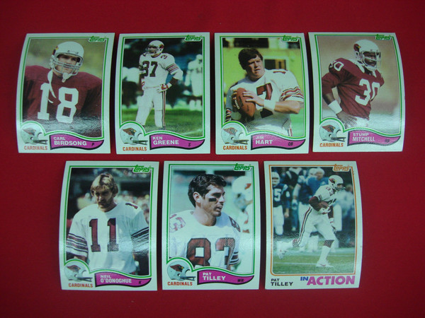 Vintage 1982 Topps St. Louis Cardinals Football Card Lot (7 Cards) - EX-MT Condition