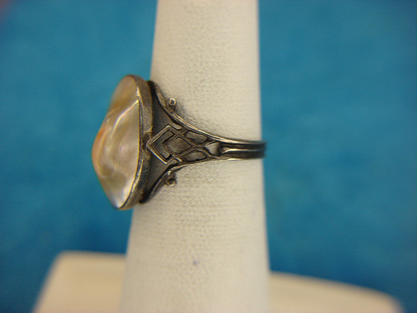 Vintage Sterling Silver Blister Pearl Ring - Size 4 3/4