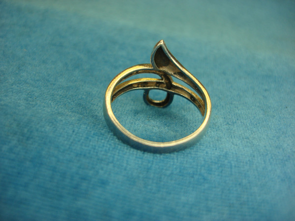 Pre-Owned Sterling Silver Ribbon Ring - Size 9, 3.9 Grams