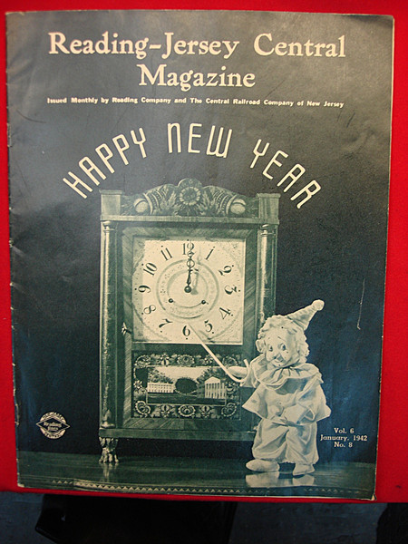 Original Reading-Jersey Central Magazine - WWII Era (Jan 1942) - Vintage Collectible
