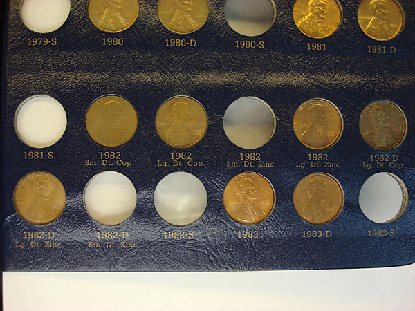 Lincoln Cents Collection 1909-1995 (212 Coins) in Whitman Album - Nice Circulated Set