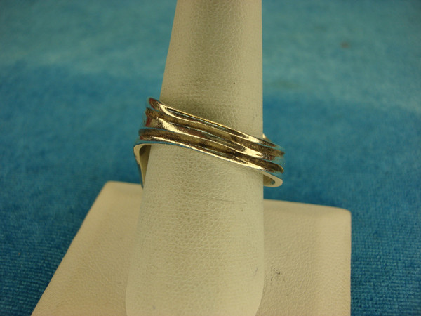 Handmade Mexico Silver Ring - Size 8, Vintage Design (9.5g)