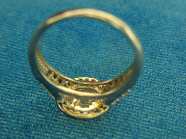 Sterling Silver Ring with Large Round Simulated Diamond & Side Stones - Size 7