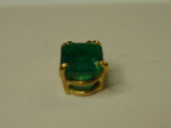 Rare Find! 14K Gold Emerald Pendant (1.5ctw) - Natural, Excellent Color