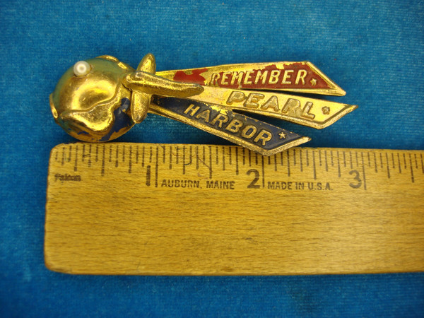 Vintage Pearl Harbor Homefront Pin - Remember Pearl Harbor Enamel Lapel Pin
