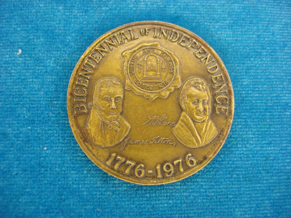 1776-1976 Delaware Masonic Grand Lodge Bicentennial Medal (Copper/Bronze, Very Nice Condition)