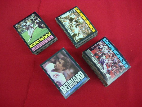 1985 Topps Football Card Lot (274 Cards) - Excellent to Mint Condition
