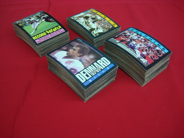 1985 Topps Football Card Lot (274 Cards) - Excellent to Mint Condition