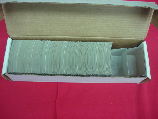 🔥 1984 Topps Football Card Lot (600+ Cards) - Excellent to Mint Condition 🔥