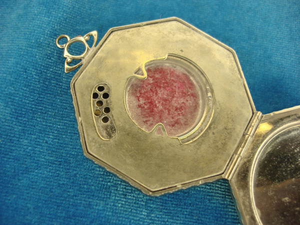 Antique Ripley & Gowen Co. Guilloche Enamel Compact - 1920s-30s, Excellent Condition