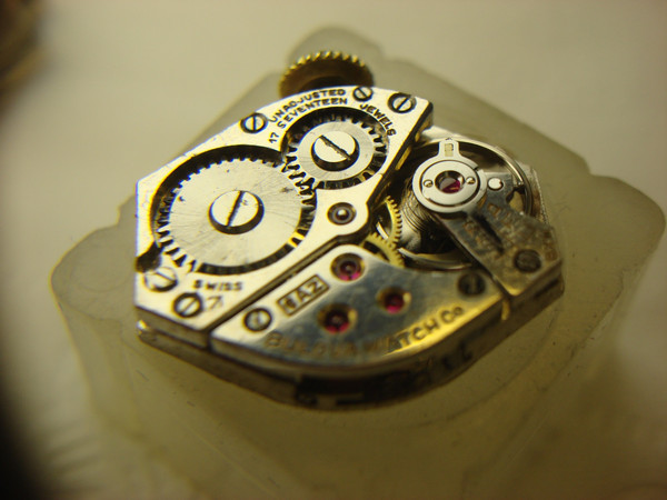 Vintage Bulova Ladies Watch - 10K RGP Case, Serviced & Excellent Condition