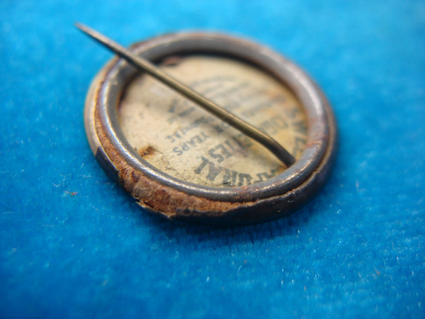 Vintage Sweet Caporal Baseball Pin - Bresnahan St. Louis Cardinals - Collectible Cigarette Premium