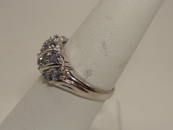 14K White Gold Tanzanite Ring | 1+ CTW Blue Gemstones | Size 8
