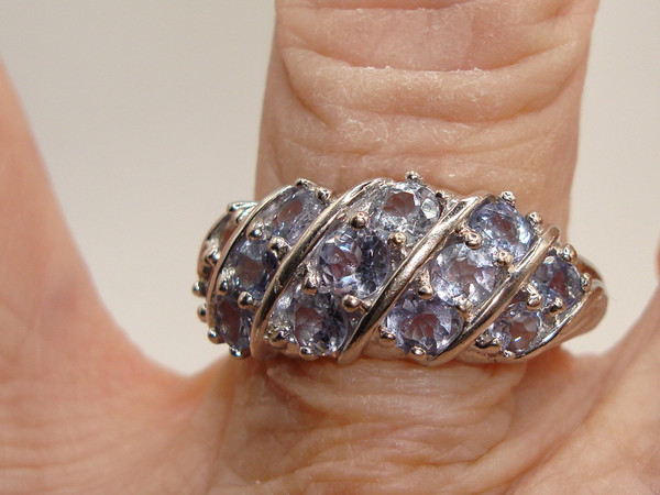 14K White Gold Tanzanite Ring | 1+ CTW Blue Gemstones | Size 8