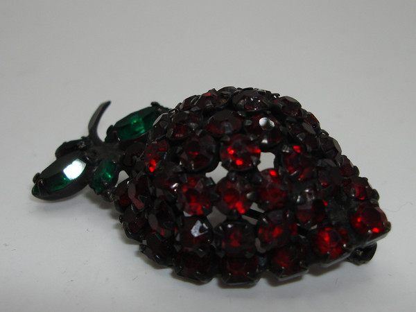 Vintage Joseph Warner Rhinestone Berry Brooch - Stunning Red & Green Gemstones