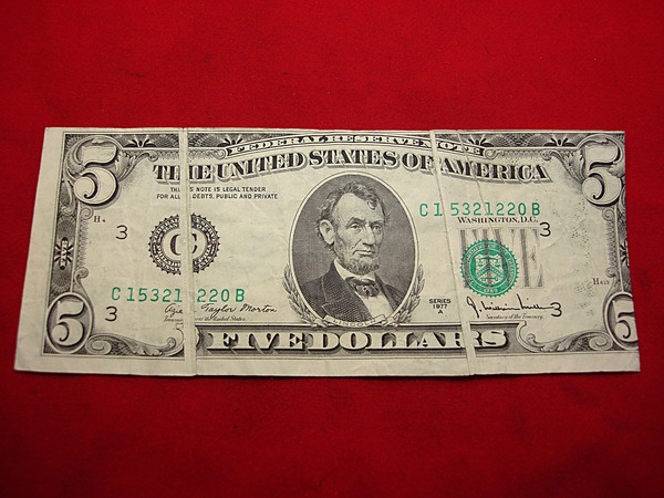 1977A $5 Federal Reserve Note Error - Ink Smudging, Blank Creases, Philadelphia BEP