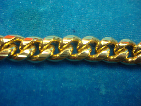 Vintage Speidel ID Bracelet - Gold Tone, Black Center Piece, Unworn Condition (8 inches)