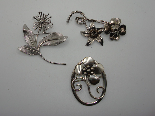 Vintage Sterling Silver Floral Pins (Set of 3) | BEAU & JEWELART |  Elegant Brooches