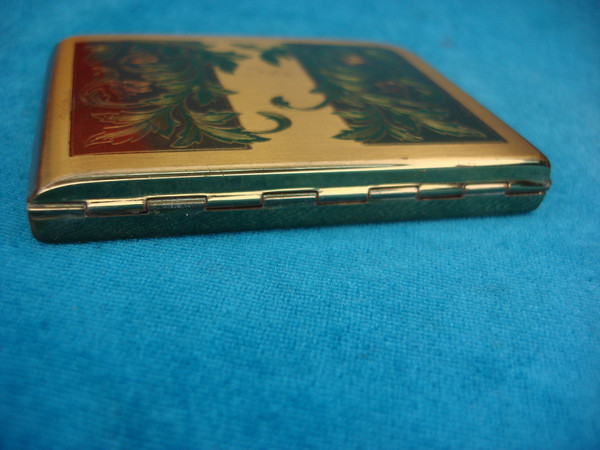 Vintage Elgin American Powder Compact - Green & Rose Scene, 1940s-50s