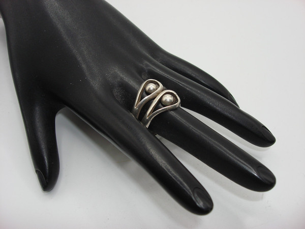 Vintage Taxco Silver Double Wave Ball Ring - Size 9.5