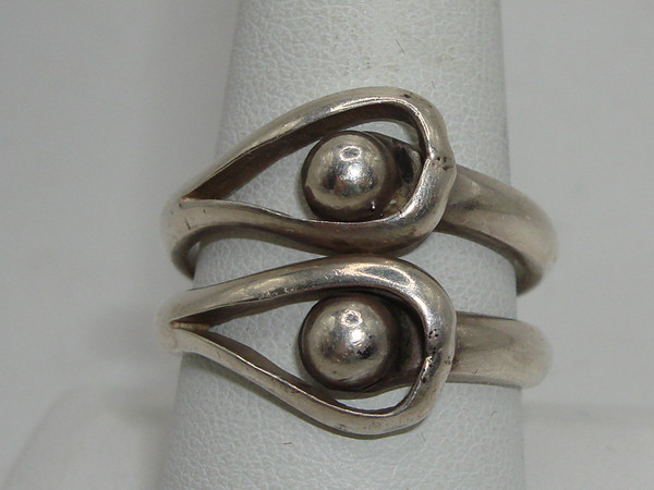 Vintage Taxco Silver Double Wave Ball Ring - Size 9.5