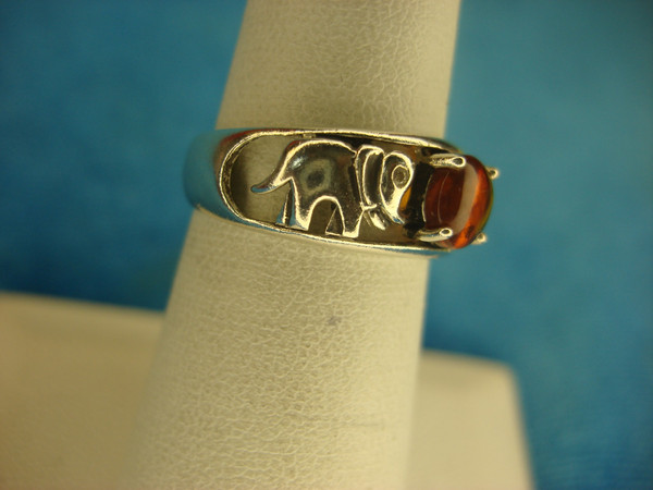 Sterling Silver Elephant Ring with Amber Stone - Size 6, Pre-Owned