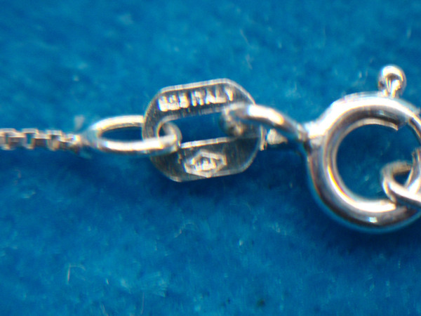 Vintage Sterling Silver Reversible Pendant - Mother of Pearl & Onyx, 18