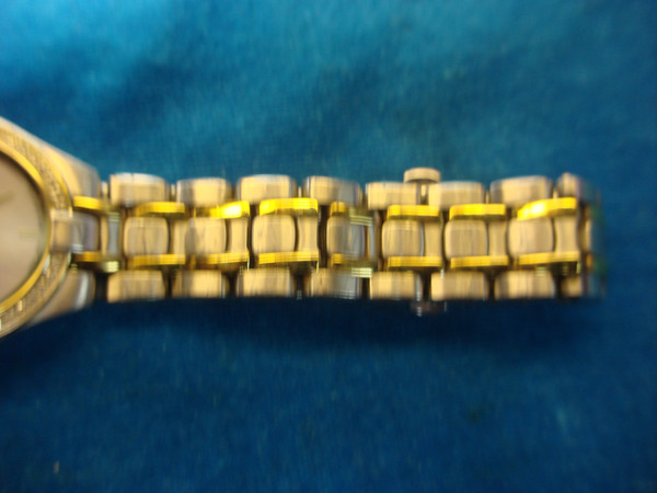 Citizen Eco-Drive Ladies Watch G670, MOP Dial & Diamonds - Stainless Steel Bracelet