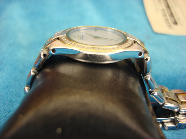 Citizen Eco-Drive Ladies Watch G670, MOP Dial & Diamonds - Stainless Steel Bracelet