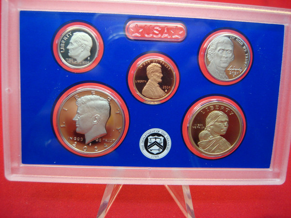 2024 U.S. 10 PC Clad Proof Set - Complete with American Women Quarters & Box