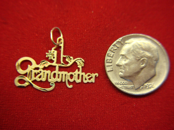 14K Yellow Gold #1 Grandmother Charm Pendant - Diamond Cut Accents - Excellent Condition