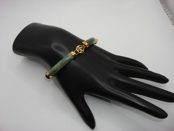 Vintage Chinese Jade Bracelet | Handcrafted Nephrite with Gold Filigree (7.5