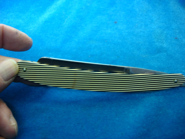 Vintage GENCO Straight Razor with Fancy Side Panels - Excellent Condition