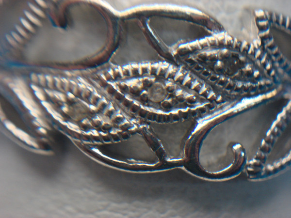 Vintage Sterling Silver Filigree Ring with Accent Diamonds (Size 9)