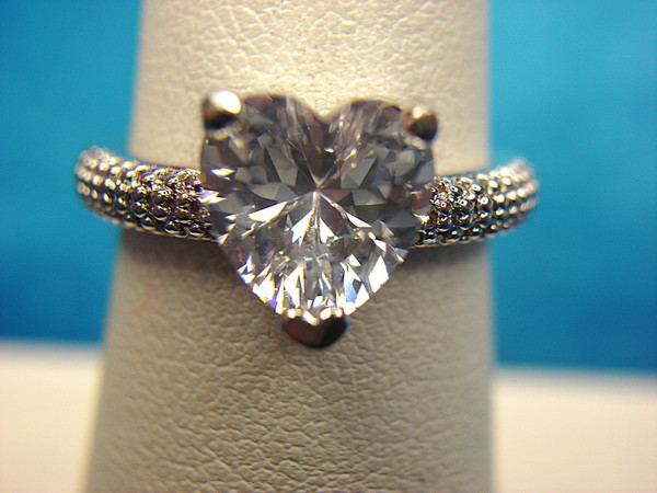 Sterling Silver Heart Ring with Large Simulated Diamond - Size 6.5