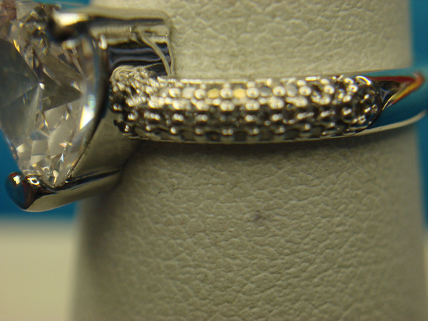 Sterling Silver Heart Ring with Large Simulated Diamond - Size 6.5