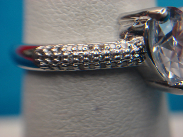 Sterling Silver Heart Ring with Large Simulated Diamond - Size 6.5