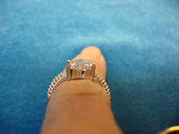 Sterling Silver Heart Ring with Large Simulated Diamond - Size 6.5