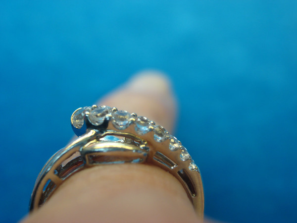 Sterling Silver Ring with Sparkling Round Simulated Diamonds - Size 8