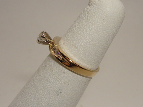 14K Gold 30pt Diamond Engagement Ring - Size 4.5 - SI2 Clarity, G/H Color