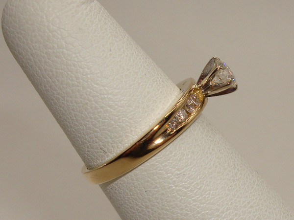 14K Gold 30pt Diamond Engagement Ring - Size 4.5 - SI2 Clarity, G/H Color