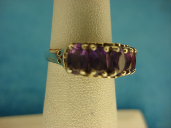 Sterling Silver Heart Ring with Purple Stones - Size 5 (Pre-Owned)
