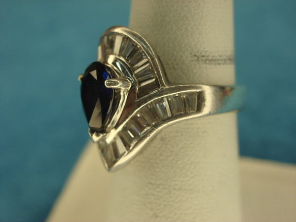 Sterling Silver Pear Gemstone Ring with DQCZ Baguettes - Size 6.5