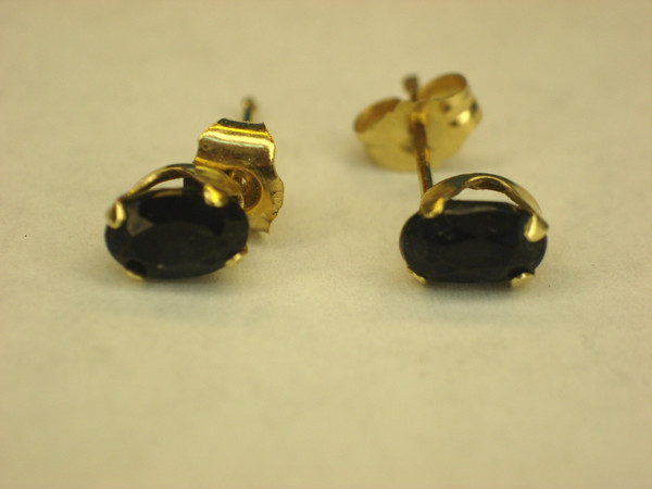 14K Yellow Gold Blue Sapphire Stud Earrings (1ctw) - Pre-Owned