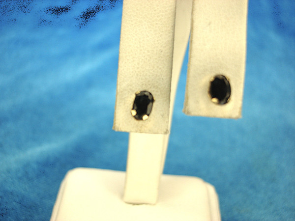 14K Yellow Gold Blue Sapphire Stud Earrings (1ctw) - Pre-Owned