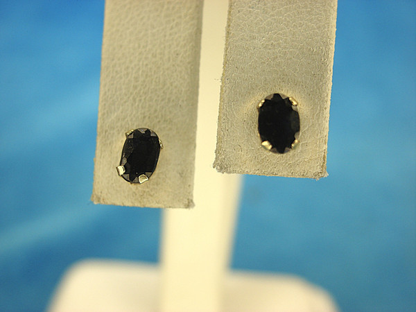 14K Yellow Gold Blue Sapphire Stud Earrings (1ctw) - Pre-Owned