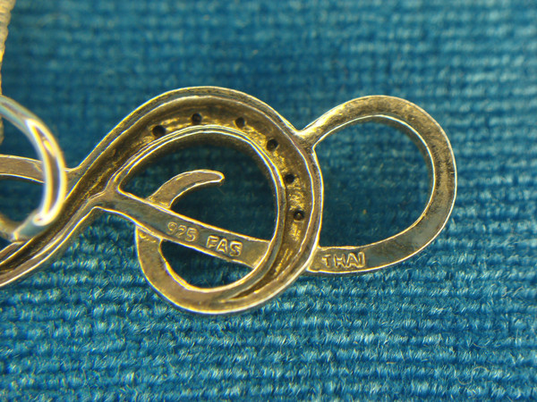 Sterling Silver Treble Clef Necklace | Elegant Pre-Owned Pendant for Musicians