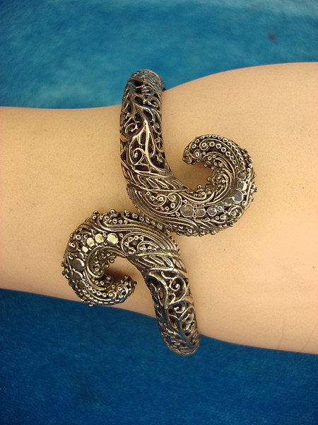 Sterling Silver Sarda Filigree Clampa Bracelet - 925 Silver Statement Piece
