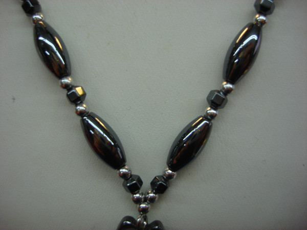 Handmade Hematite Cat Pendant Necklace - Black Stainless Steel Chain (17